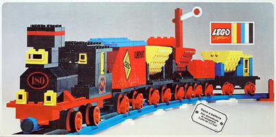 Набор LEGO 180 Train with 5 Wagons and Circle of Track