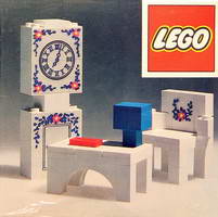 Набор LEGO 270-2 Часы, кресло и стол дедушки