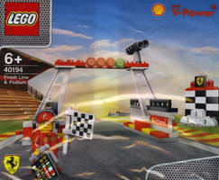 Набор LEGO 40194 Финишная Прямая и Пьедестал Почета