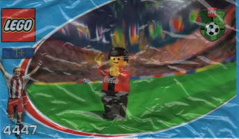 Набор LEGO 4447 Нападающий 2