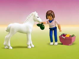 Набор LEGO 5822 Дженнифер и Ее Лошадка
