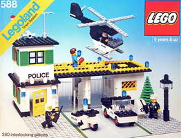Набор LEGO 588 Полицейский участок