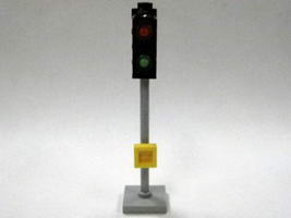 Набор LEGO 7687-10 Светофор