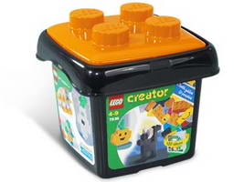 Набор LEGO 7836 Halloween Bucket