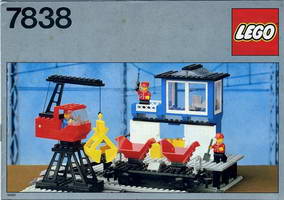 Набор LEGO 7838 Грузовое депо с вагоном