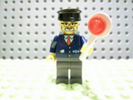 Набор LEGO 7904-11 Регулировщик на железной дороге