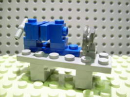 Набор LEGO 7904-22 Верстак с тисками