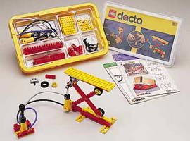 Набор LEGO 9617 Pneumatics I: Introduction to Air Power Set