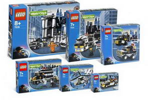 Набор LEGO K7035 Коллекционный набор - всемирная полиция