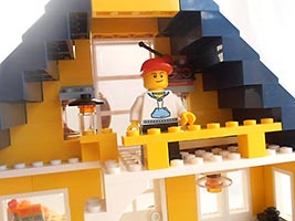 Набор LEGO Домик у бассейна