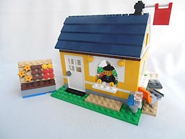 Набор LEGO 31035 Китайский магазин фруктов