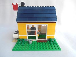 Набор LEGO 31035 Китайский магазин фруктов