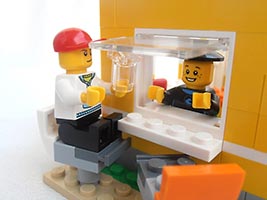 Набор LEGO 31035 Китайский магазин фруктов