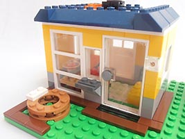Набор LEGO 31035 Коктейль-бар