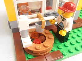 Набор LEGO 31035 Коктейль-бар