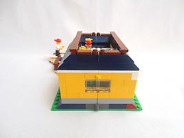Набор LEGO 31035 Дом диджея