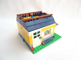 Набор LEGO 31035 Дом диджея