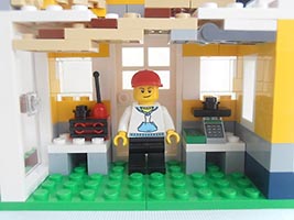 Набор LEGO 31035 Дом астронома
