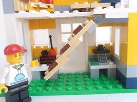 Набор LEGO 31035 Дом астронома