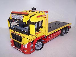 Набор LEGO MOC-0252 Моторизованный грузовик с платформой