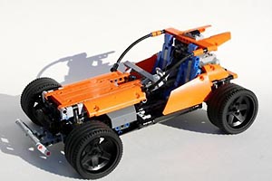 Набор LEGO 'Коготь' - джип-разведчик