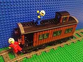 Набор LEGO MOC-2047 Вагон-ресторан для поезда 'Одинокий рейнджер' с мотором