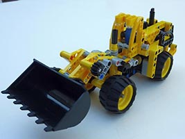 Набор LEGO MOC-2087 Колесный погрузчик-бульдозер Вольво L350F