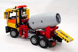 Набор LEGO Бетономешалка