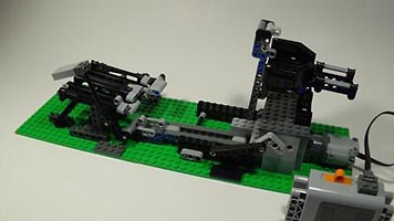 Набор LEGO MOC-2393 Большой круговорот мячиков: две руки