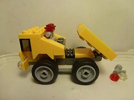 Набор LEGO Грузовик с платформой