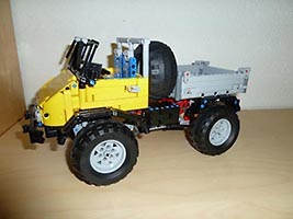 Набор LEGO MOC-2523 Грузовик-вездеход Юнимог U411