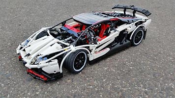 Набор LEGO MOC-2695 Ламборджини Авентадор