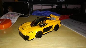Набор LEGO Гоночный автомобиль Макларен