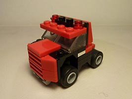 Набор LEGO Большой грузовик-тягач