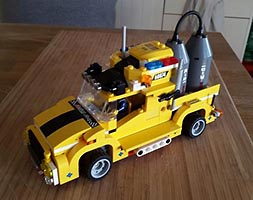 Набор LEGO Грузовик для транспортировки токсичных отходов