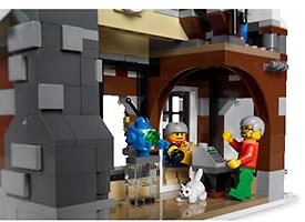 Набор LEGO Рождественский магазин игрушек