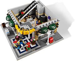Набор LEGO Большой торговый центр