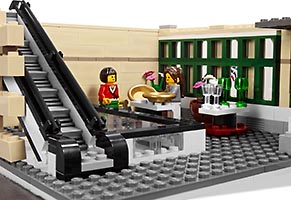 Набор LEGO Большой торговый центр
