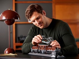 Набор LEGO Crocodile Locomotive