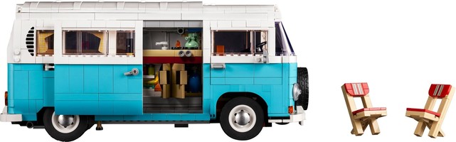 Набор LEGO Фургон Volkswagen T2 Camper