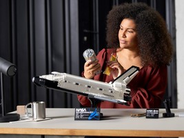 Набор LEGO NASA Space Shuttle Discovery