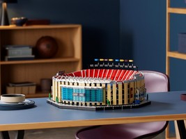 Набор LEGO Camp Nou - FC Barcelona