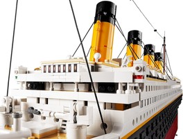 Набор LEGO Titanic
