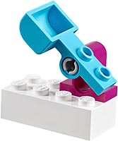 Набор LEGO Игровая площадка Эльзы и Анны