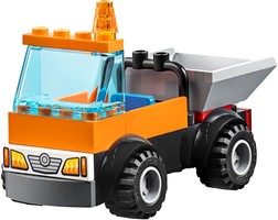 Набор LEGO Грузовик дорожной службы