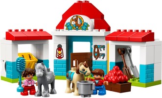 Набор LEGO 10868 Конюшня на ферме