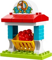 Набор LEGO Конюшня на ферме