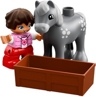 Набор LEGO Конюшня на ферме
