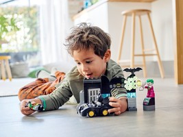 Набор LEGO Batcave