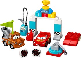 Набор LEGO 10924 Lightning McQueen's Race Day